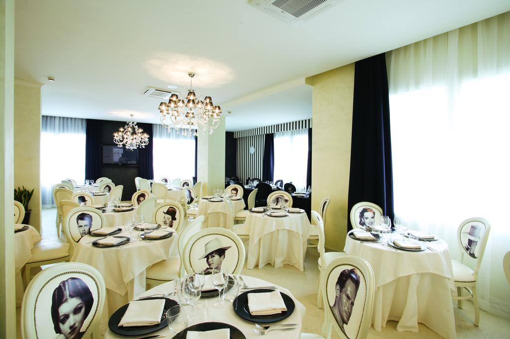 Hotel Le Cinema Гаттео-а-Маре Екстер'єр фото